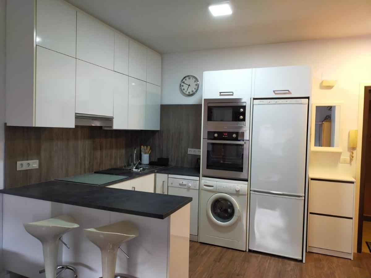 Bali-Heliopolis Apartment เบนิสกัสซิม ภายนอก รูปภาพ