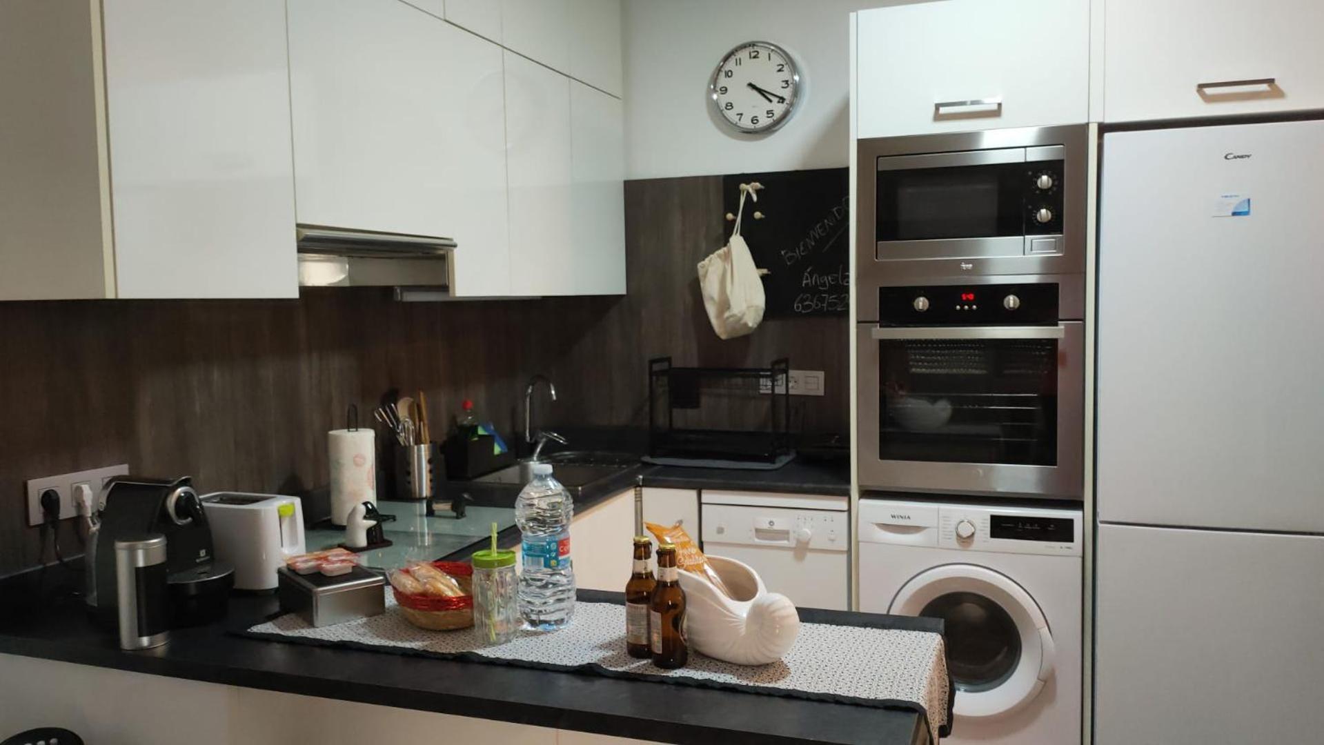 Bali-Heliopolis Apartment เบนิสกัสซิม ภายนอก รูปภาพ