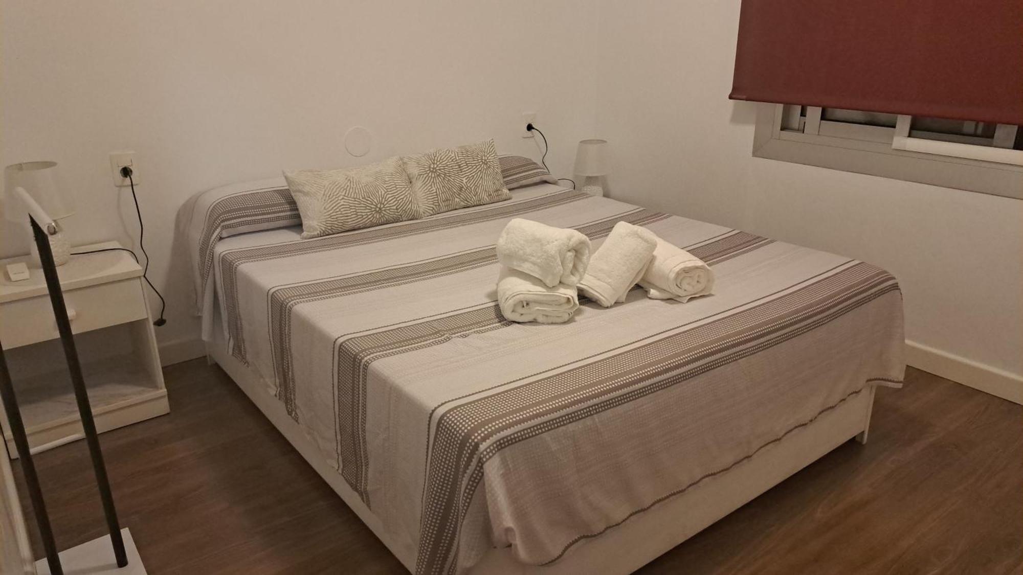 Bali-Heliopolis Apartment เบนิสกัสซิม ภายนอก รูปภาพ